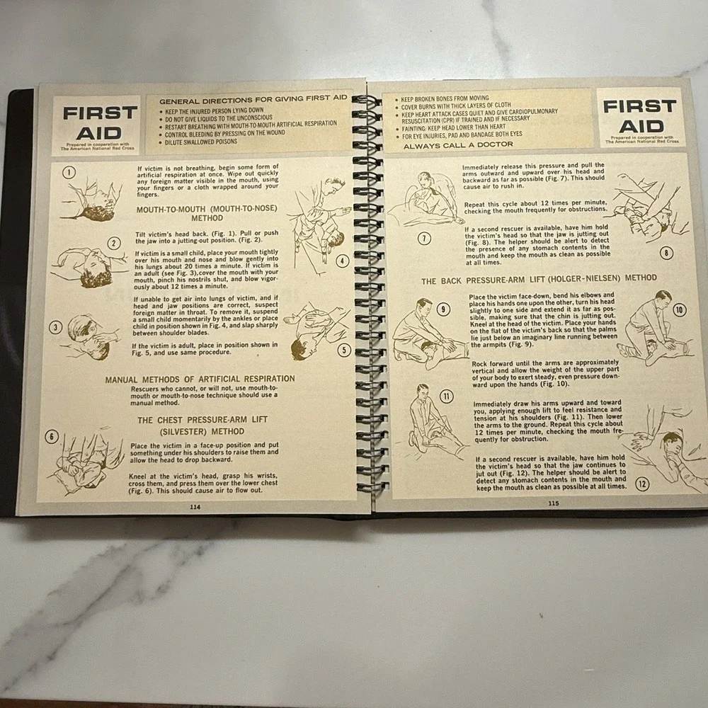 Vintage 1978 Desk Diary‎ Calendar– Embossed Faux Leather Cover – Birds & Wheat